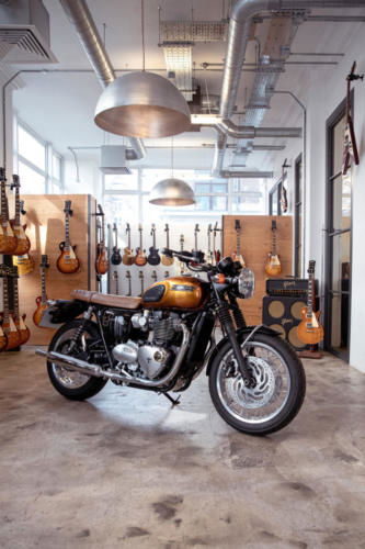 Triumph Boneville T120 - 1959 LEGENDS CUSTOM EDITION (28)