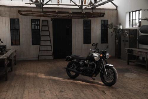 Triumph Bonneville T120 Black DGR Limited Edition (11)