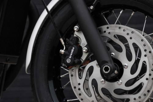 Triumph Bonneville T120 Black DGR Limited Edition (27)