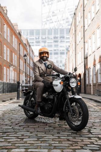 Triumph Bonneville T120 Black DGR Limited Edition (38)