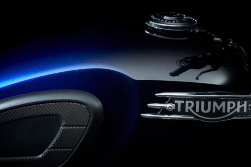 Triumph Bonneville T120 Blue StealthEdition (2)