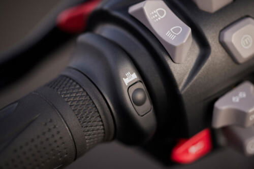 Triumph Rocket 3 GT - 2024 (25)