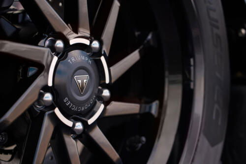 Triumph Rocket 3 R (20)