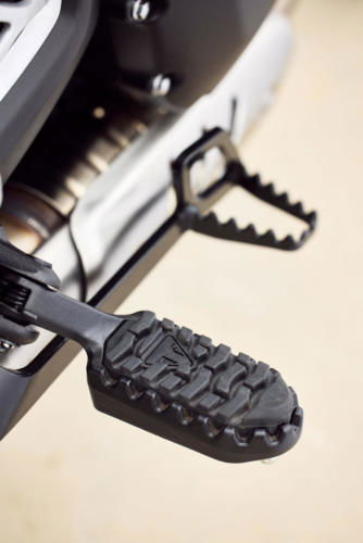 Triumph Scrambler 400 X Details (8)