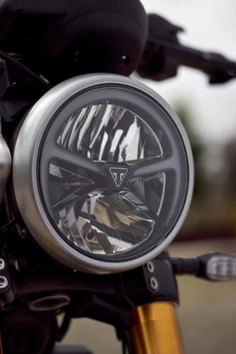 Triumph Speed 400 Details (9)
