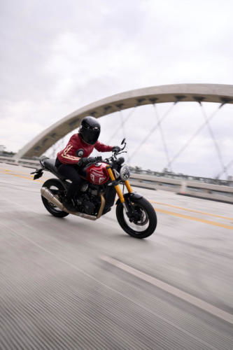 Triumph Speed 400 Dynamic (1)