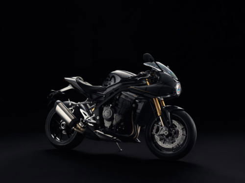 Triumph Speed Triple 1200 RR Bond Edition (9)