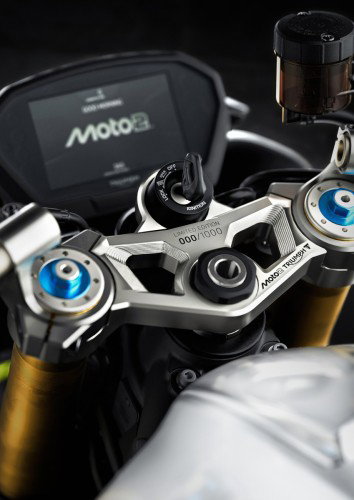 Triumph Street Triple Moto2 Edition (24)