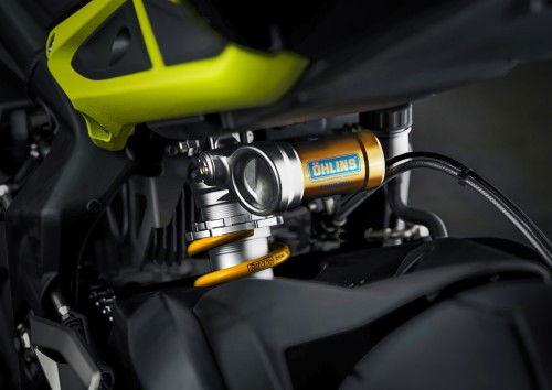 Triumph Street Triple Moto2 Edition (7)