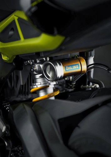 Triumph Street Triple Moto2 Edition (8)
