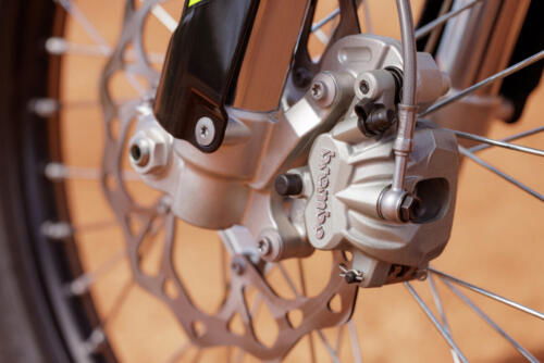 Triumph TF 250-X (34)