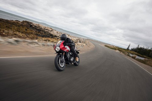 Triumph Thruxton 400 - 2026 (14)