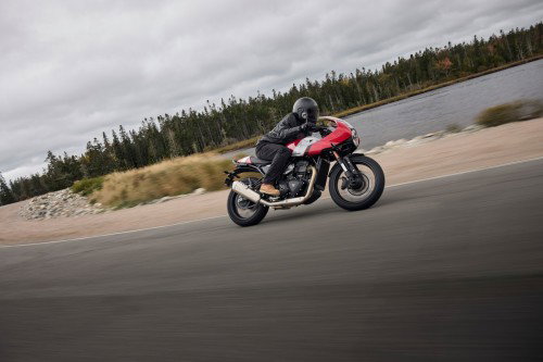 Triumph Thruxton 400 - 2026 (16)