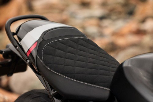 Triumph Thruxton 400 - 2026 (27)