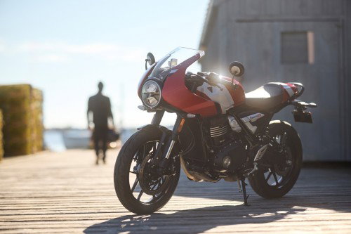 Triumph Thruxton 400 - 2026 (30)