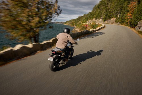 Triumph Tracker 400 - 2026 (8)