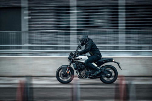 Vitpilen 125 2024 (5)