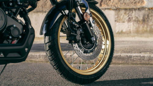 XSR125 Legacy Detail images