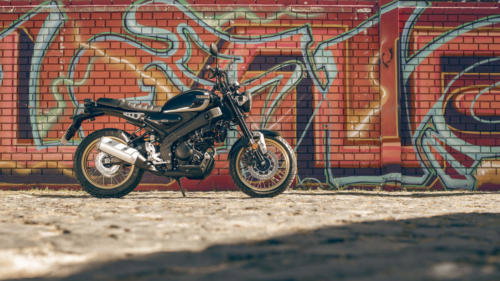 XSR125 Legacy Static
