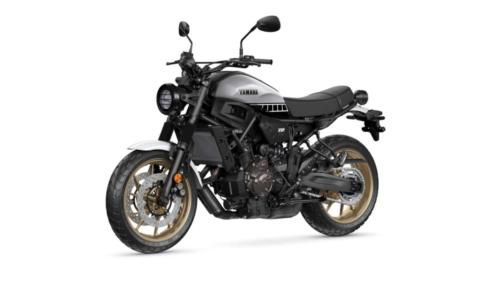 Yamaha XSR700 Legacy - 2023 MotorcyclesNews (28)