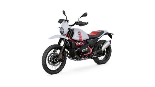 BMW R 12 G/S 2027 Option 719 in Frozen Brooklyngrau metallic – Dreiviertel-Frontansicht rechts im Studio