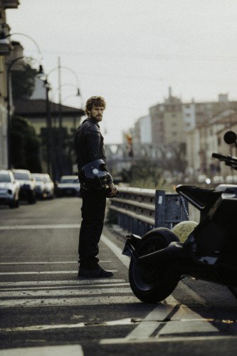 DAB 1a BRABUS 2026 – Detail der Carbon-Belly-Pan und des schwarzen Unterzugs