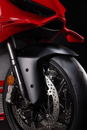 Ducati Panigale V4 2027 – Vorderradgabel, Brembo-Bremse und Kotflügel im Detail, Hochformat