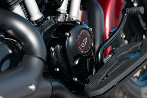 indian-2026-chief-vintage-125th-14-detail-125th-motorgehaeuse