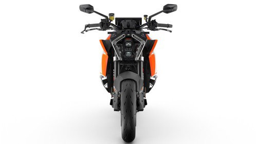 KTM 1390 Super Duke RR 2026 – Studio-Frontansicht mit LED-Scheinwerfer und Winglets vor weißem Hintergrund