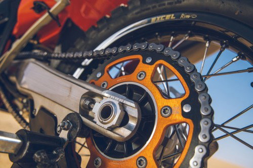 KTM 450 Rally Replica 2027 – Detailansicht