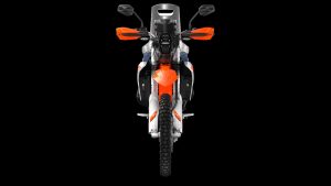 KTM 690 Rally 2027 – Frontansicht im Studio mit Windschild, Scheinwerfereinheit, Handprotektoren und schmalen Fronttanks