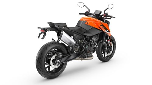 KTM 790 Duke 2027 in Orange – Studio-Aufnahme der Heckpartie von rechts hinten vor weißem Hintergrund