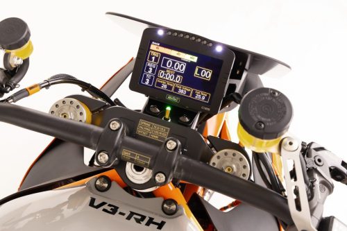 Lightfighter V3-RH 2026 – MoTeC C125 Farbdisplay mit Drehmoment-, Rekuperations- und Traktionskontrolleinstellungen, 383V Packspannung