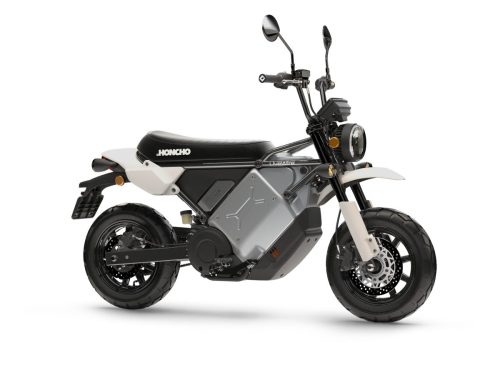 LiveWire S4 Honcho Street 2026 – Studio-Render schräg von vorne rechts in Silber-Schwarz mit rundem LED-Scheinwerfer vor weißem Hintergrund