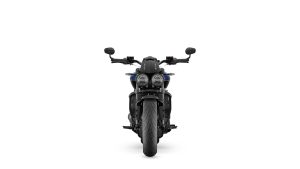 Triumph Rocket 3 R 2024 – Studio-Frontansicht in Pacific Blue