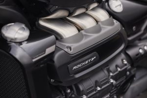 Triumph Rocket 3 R 2024 – Studioaufnahme