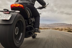 Triumph Rocket 3 R 2024 – Studioaufnahme