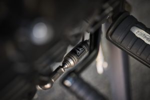 Triumph Rocket 3 R 2024 – Studioaufnahme mit Zubehör