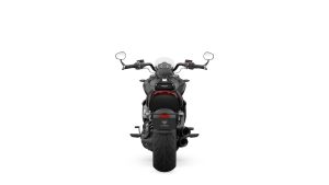Triumph Rocket 3 Storm GT 2027 in Mineral Grey – Heckansicht vor weißem Studiohintergrund