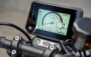 Yamaha XSR900 2027 – TFT-Display mit analoger Drehzahlanzeige im Retro-Design