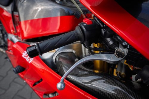 Yoshimura Tornado S-1 – Lenker-Detail mit Bremshebel, Nissin-Bremspumpe und Blinkerschalter (Poland-Exemplar Nr. 21)