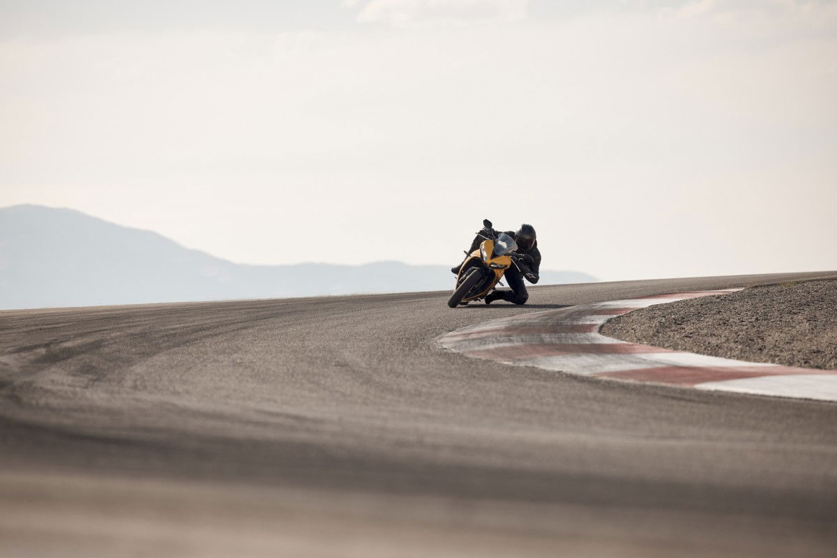 Triumph Daytona 660 2026